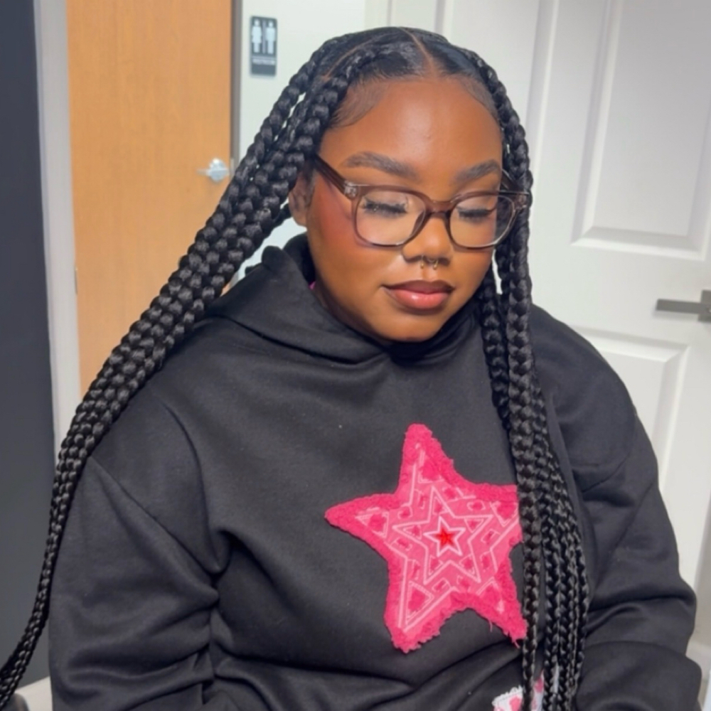 XL KNOTLESS at Beautee_Braidss (Kyla) in Livonia, MI