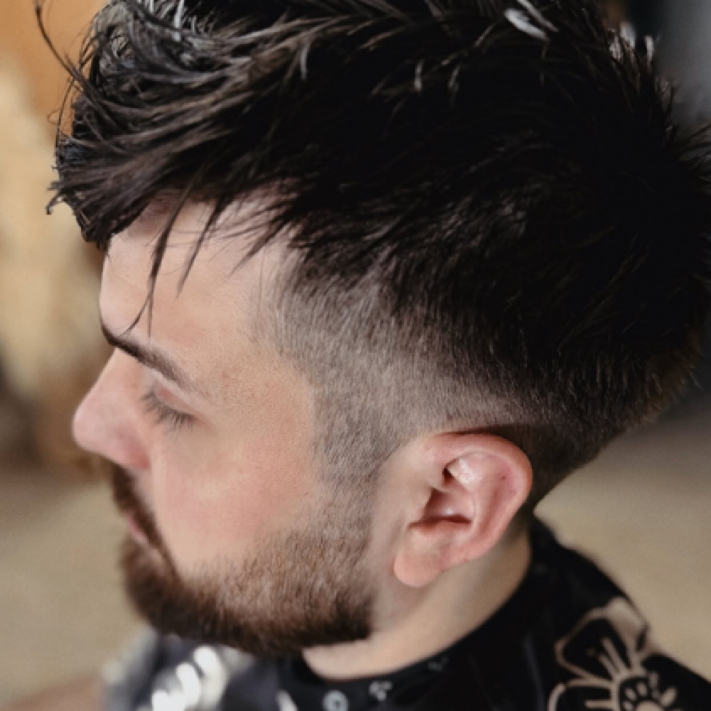 Clipper Cut at Rickie McCanna in Newark, OH