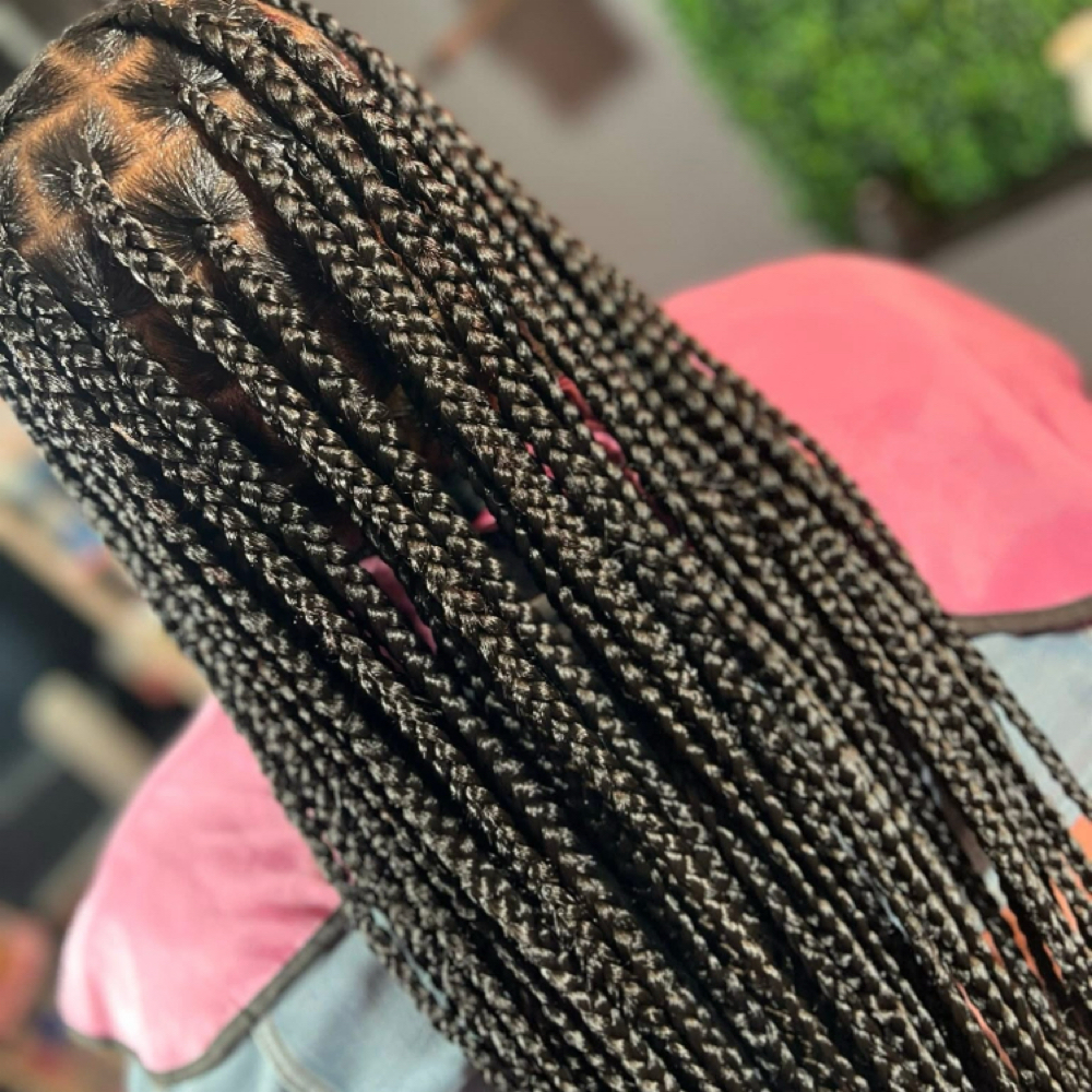 Large Braids at Mejko braid studio in Long Beach, CA