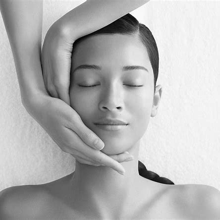 Blemish Balance Facial at Pura Bella Skin in Firestone, CO