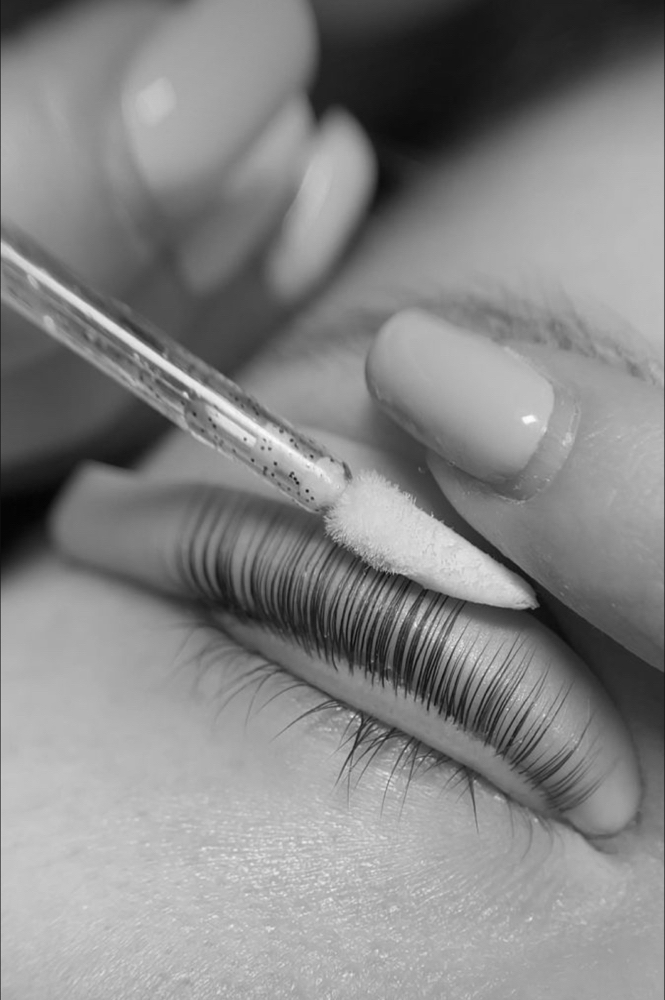 Lash Lift and Tint
