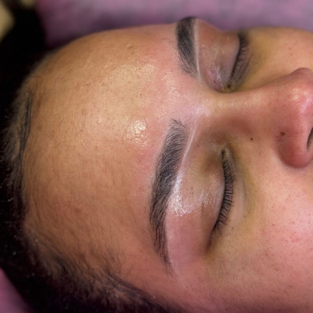 Eyebrow Wax at Bubbly Aesthetics in Richmond, VA