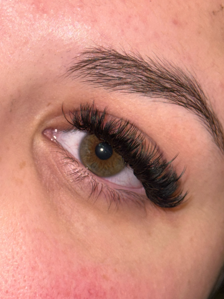 Wispy Hybrid Full Set