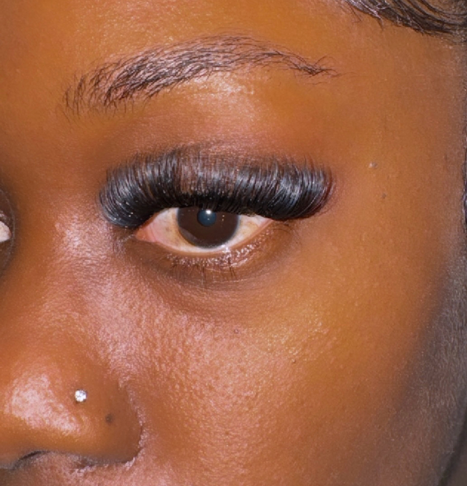 Eye Lash Clusters