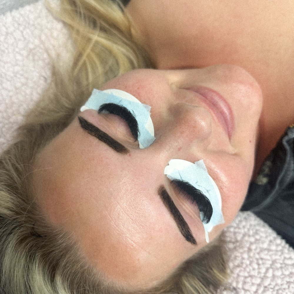 Lash Touch Up