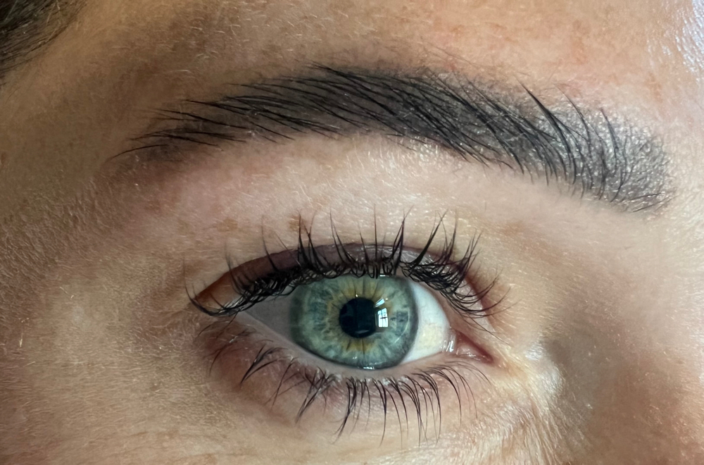 Brow Tint