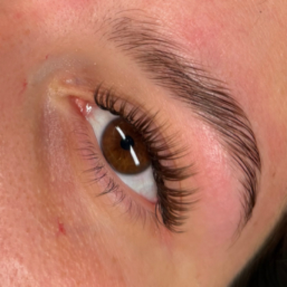 Hybrid Lash Extentions at Lashed & Lovely Skyn in Lebanon, TN