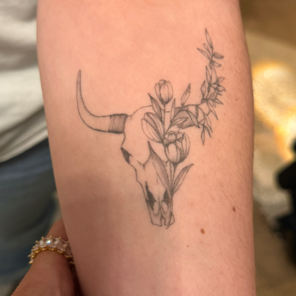 4 Small Tattoos or 1 (up to 4in ) at Allelu Beauty & Ink Oregon in Salem, OR