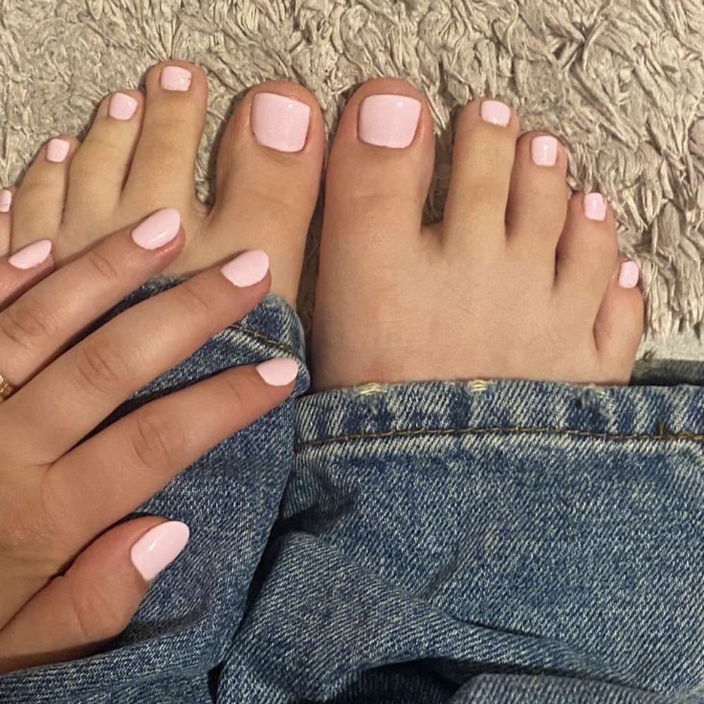 Mani Pedi (Single Color) at Yanellys.nail.euphoria in Wilmington, CA