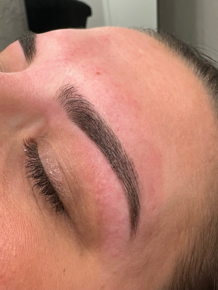 Eyebrow Tinting