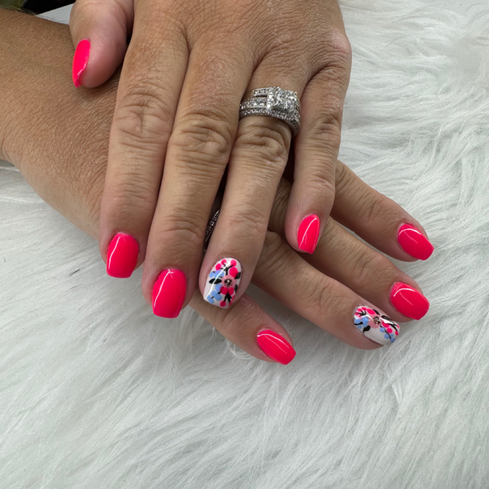 Builder Gel Full Set at Creative Cuts & Color in Angola, IN