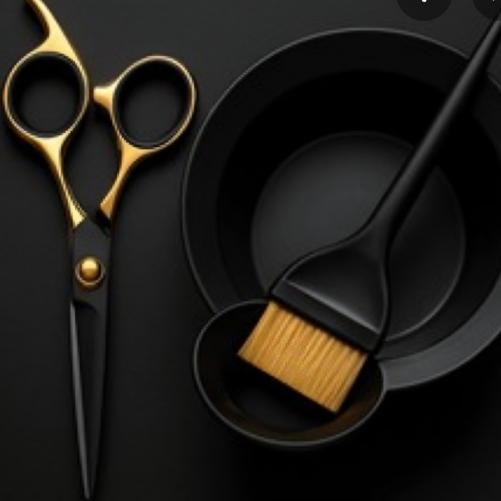 High/low Light With Haircut at Fresh Hair By Nichole in Corpus Christi, TX