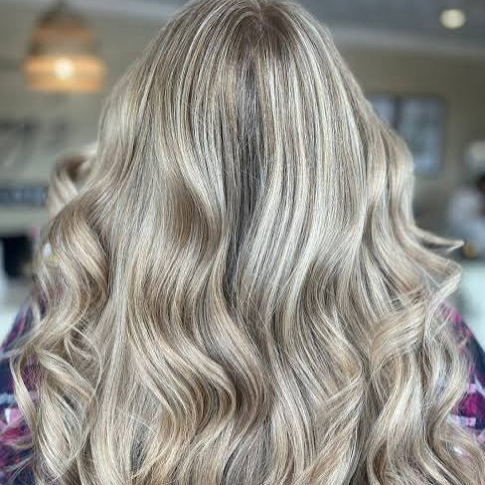 Full Highlight at Essence Salon in Four Corners, MT