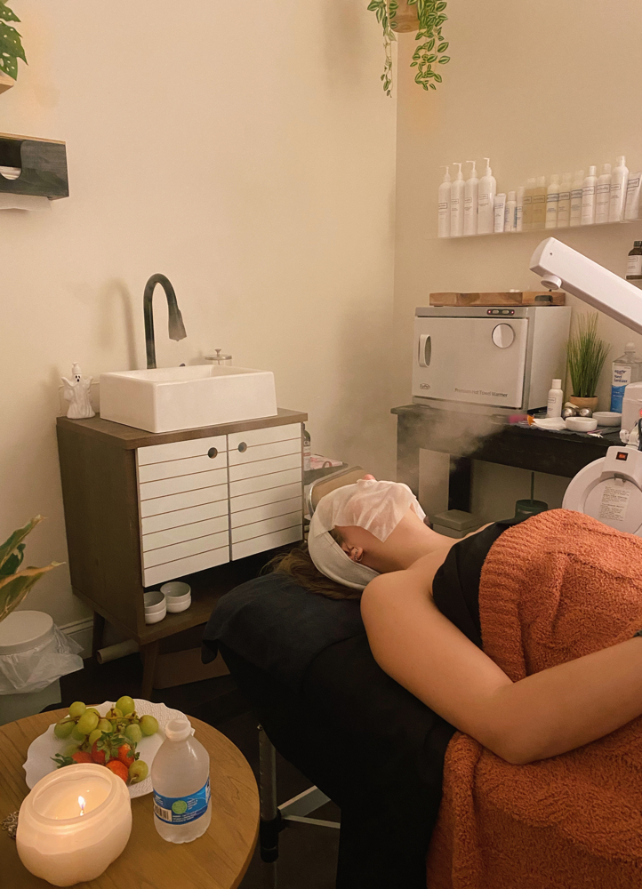Deluxe Facial Package