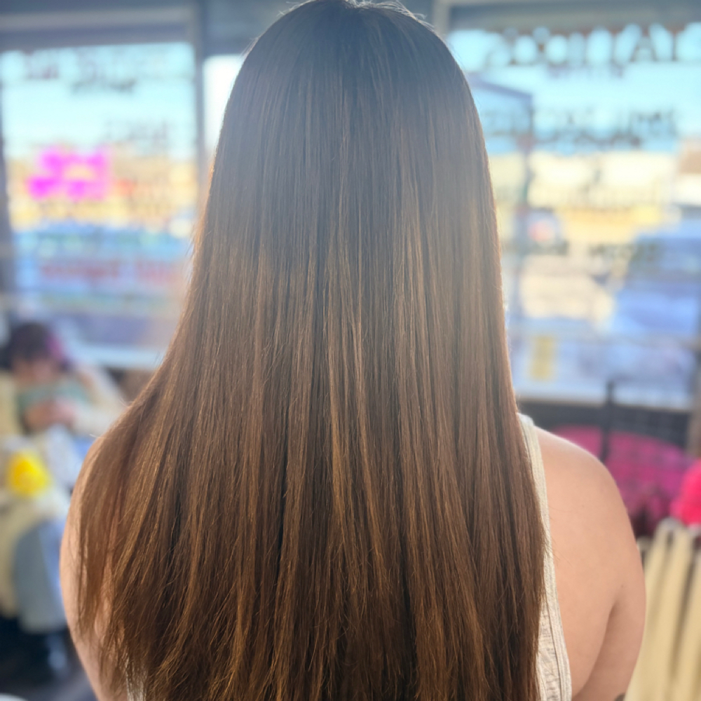 Root Touch Up at C&B SALON CO LLC in Lamar, MO