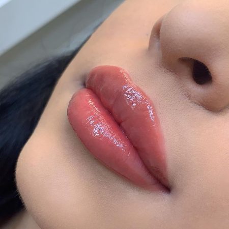 Lip Blushing / Lip Neutralization