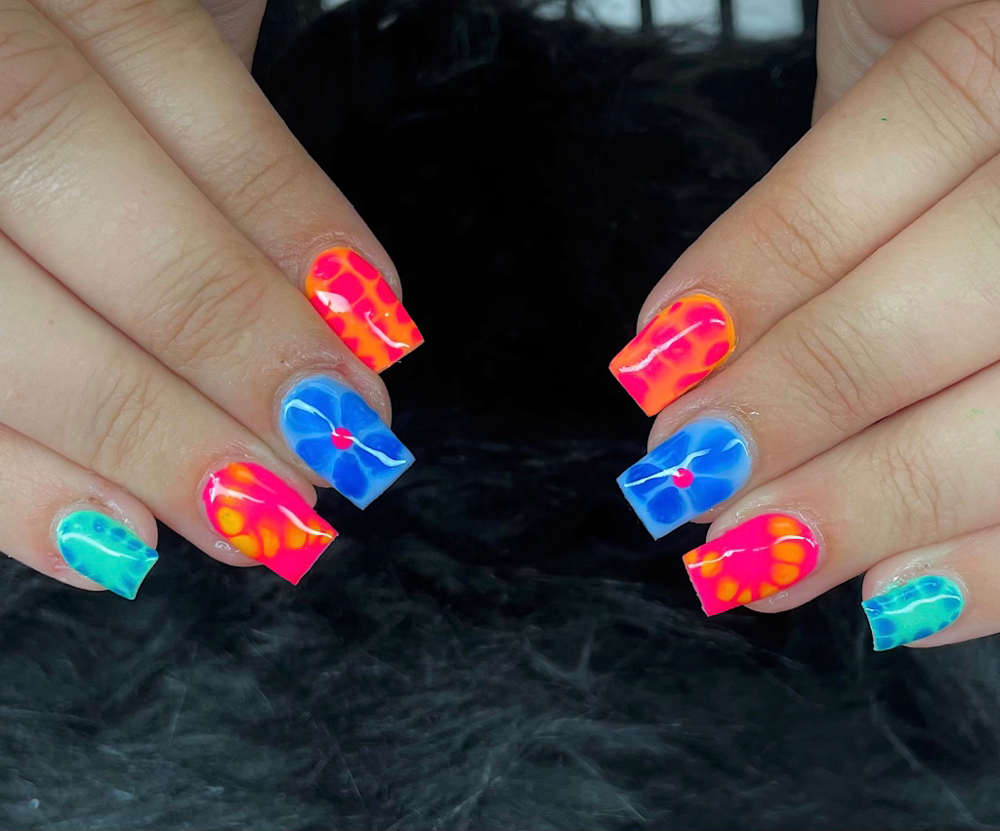 Medium Acrylic Set