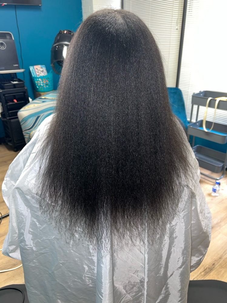 Blowout (not a style service) at Pressed By Lori Kim Llc in Houston, TX