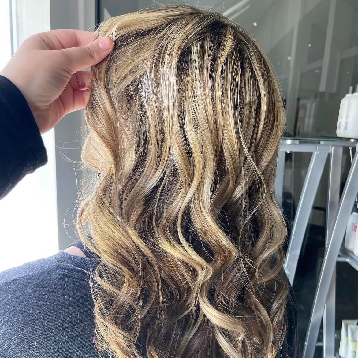Full Foil Dimensional Color at lexisluxurybeauty in Toledo, OH