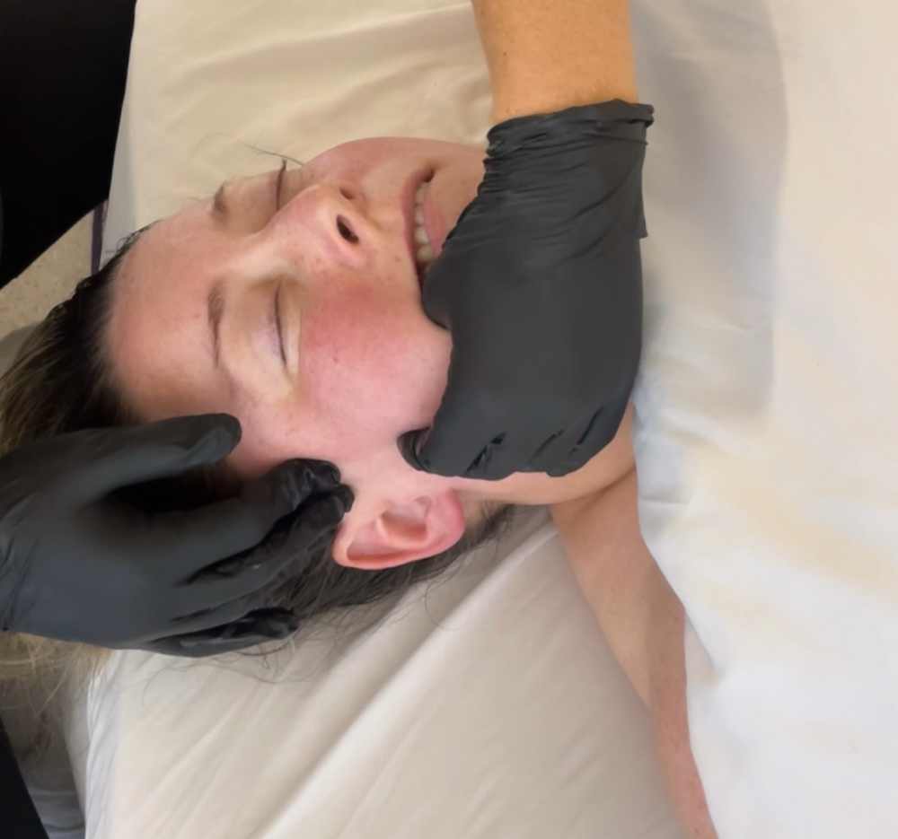 Facial Balancing Massage