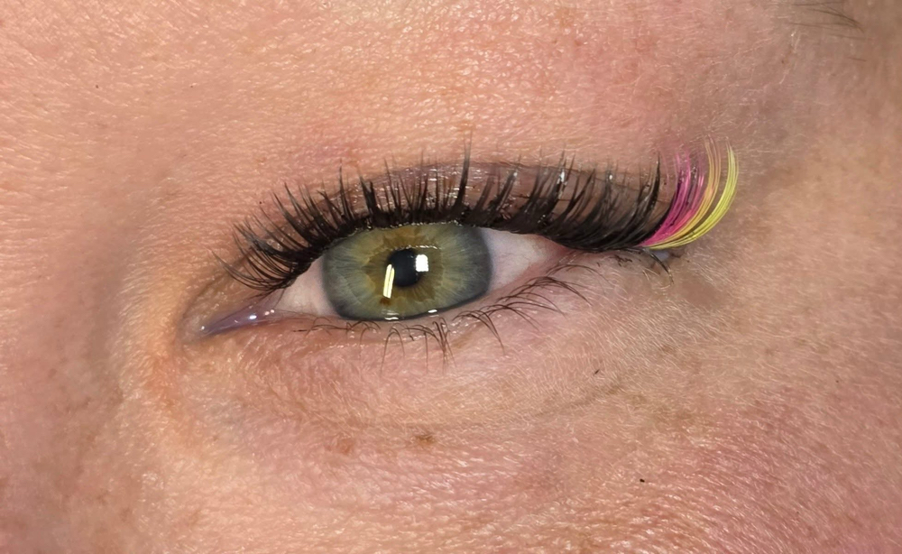 Lash Clusters