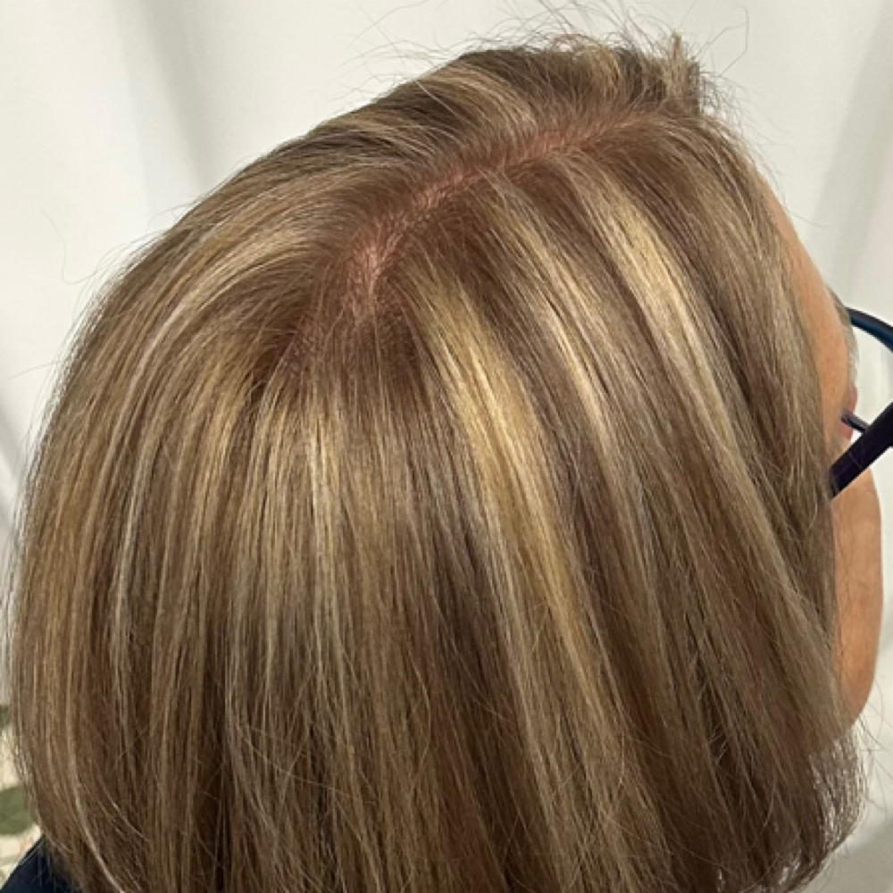 Highlight Me Session at Laura’s Hair Lab in Rogers, AR