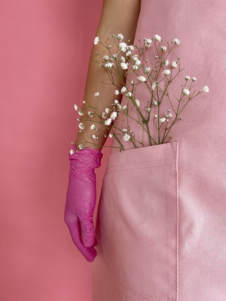 Brow Wax & Tint at Vanesa Rene Esthetics in Kansas City, KS