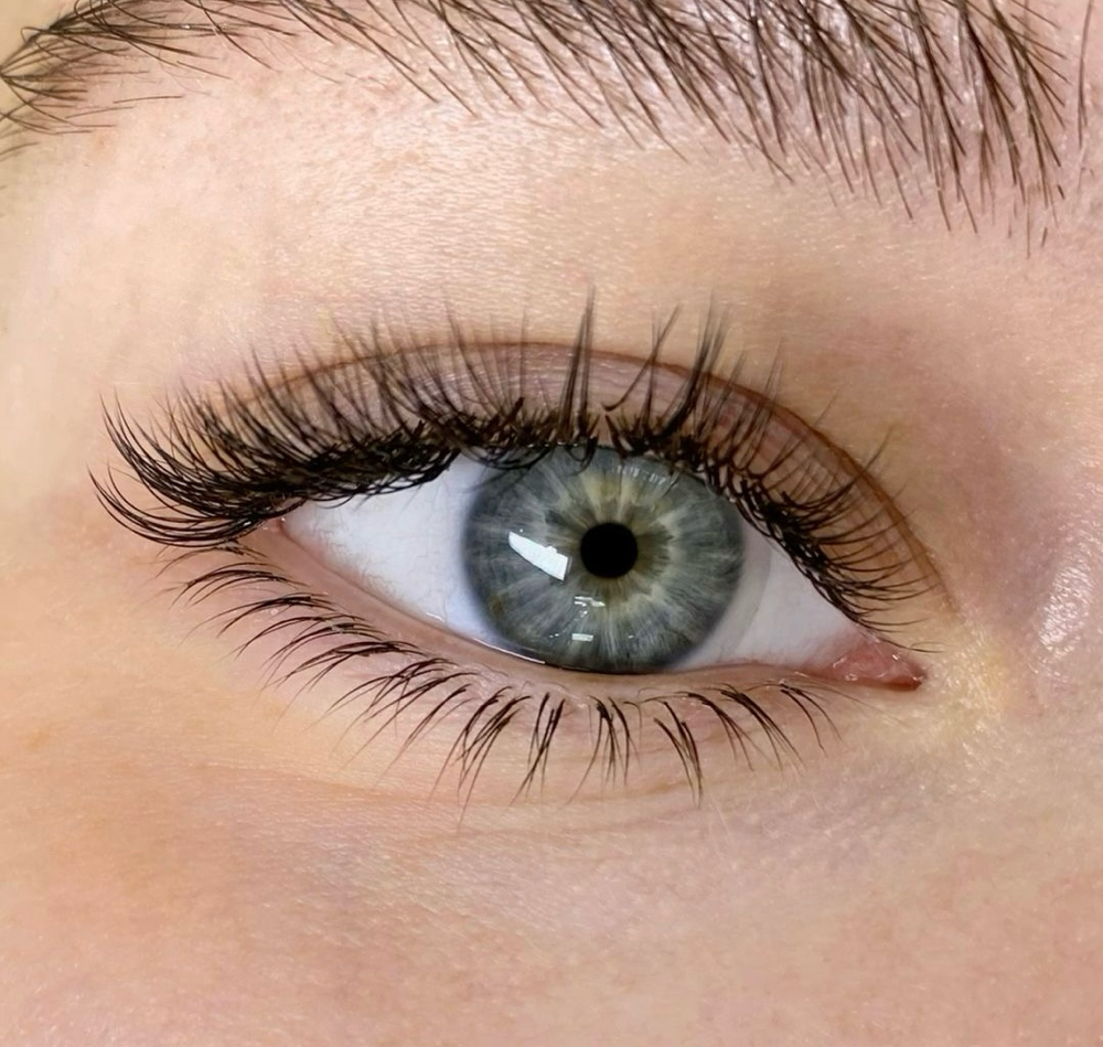 Lower Lashes Extensions