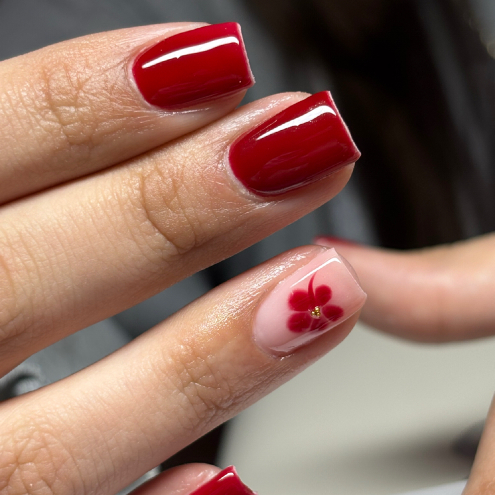 Builder Manicure at arianna j navarro in carson city, NV