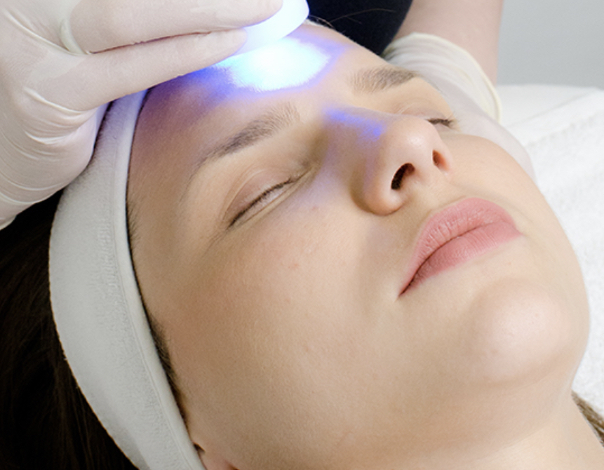 LED Light Therapy Facial