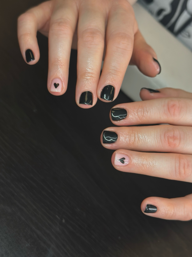 Gel Manicure (Simple Design)