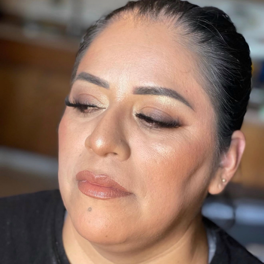 Soft Glam at Yari Beauty Studio in Kelseyville, CA