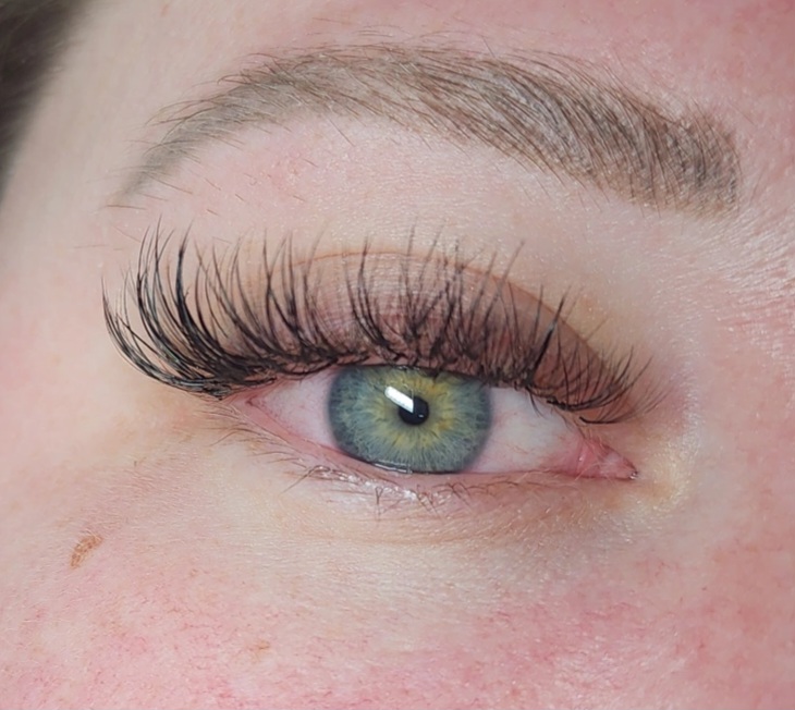 Hybrid Set at Touch.Of.Tan.Tips.Lash in Twin Falls, ID
