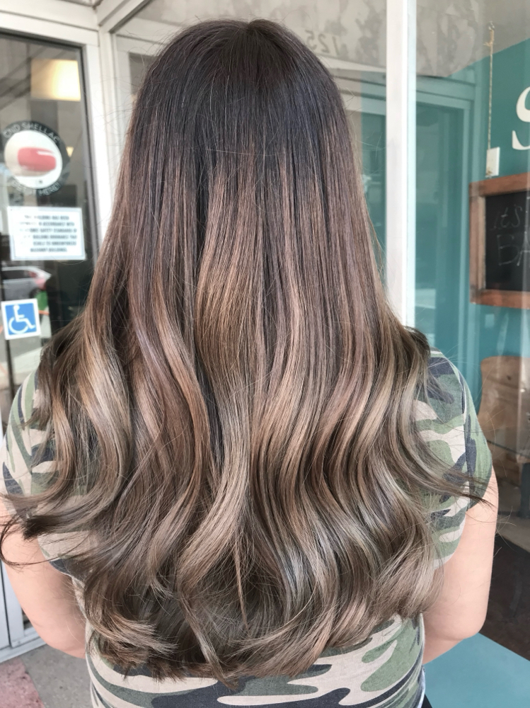 Haircut & Style