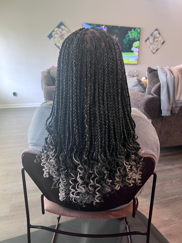 1Layer Cornrows at Braided By UNeeQ in Moundville, AL