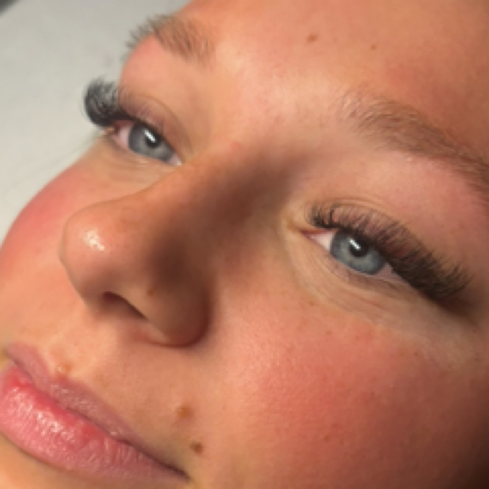 Hybrid Lash Extensions