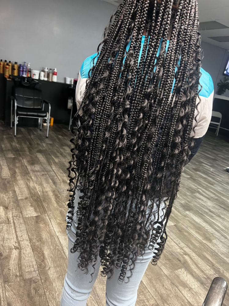 Bohemian Knotless (Med)