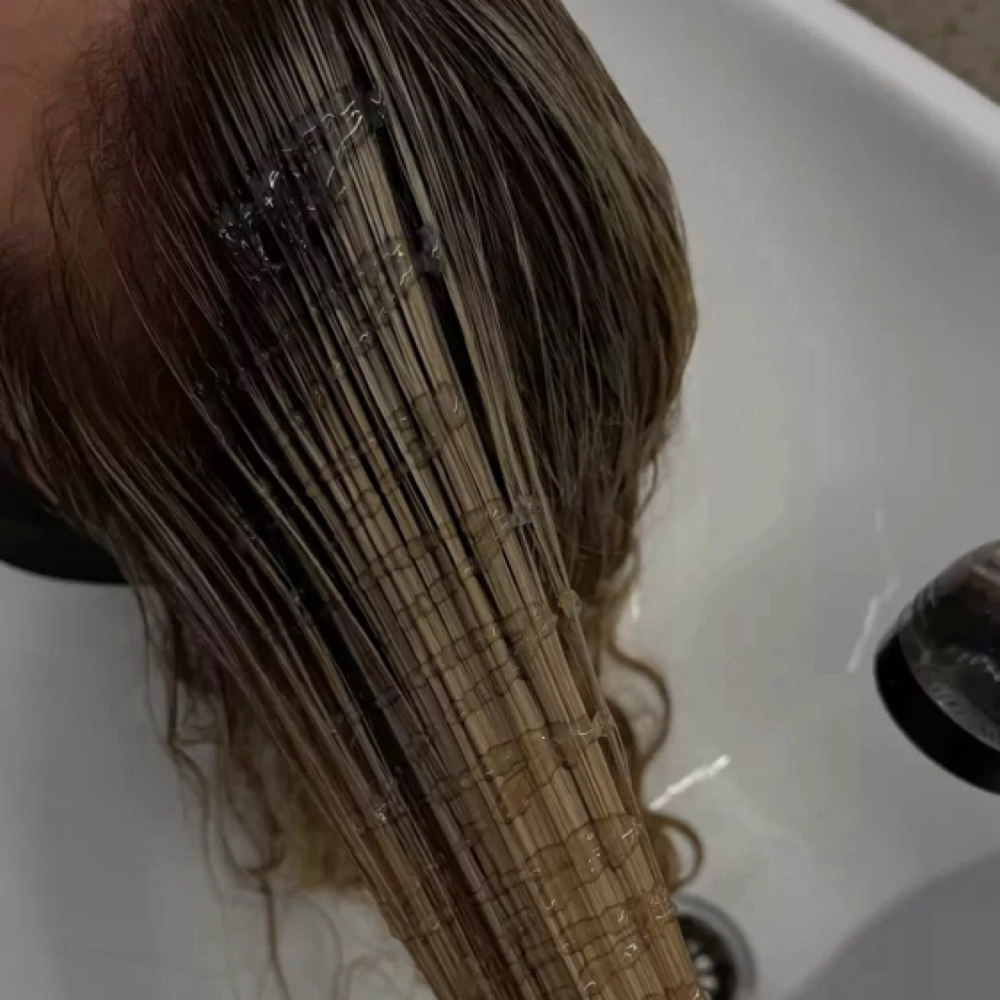 Stand Alone Gloss Treatment at Hanna Redman in Beaumont, TX
