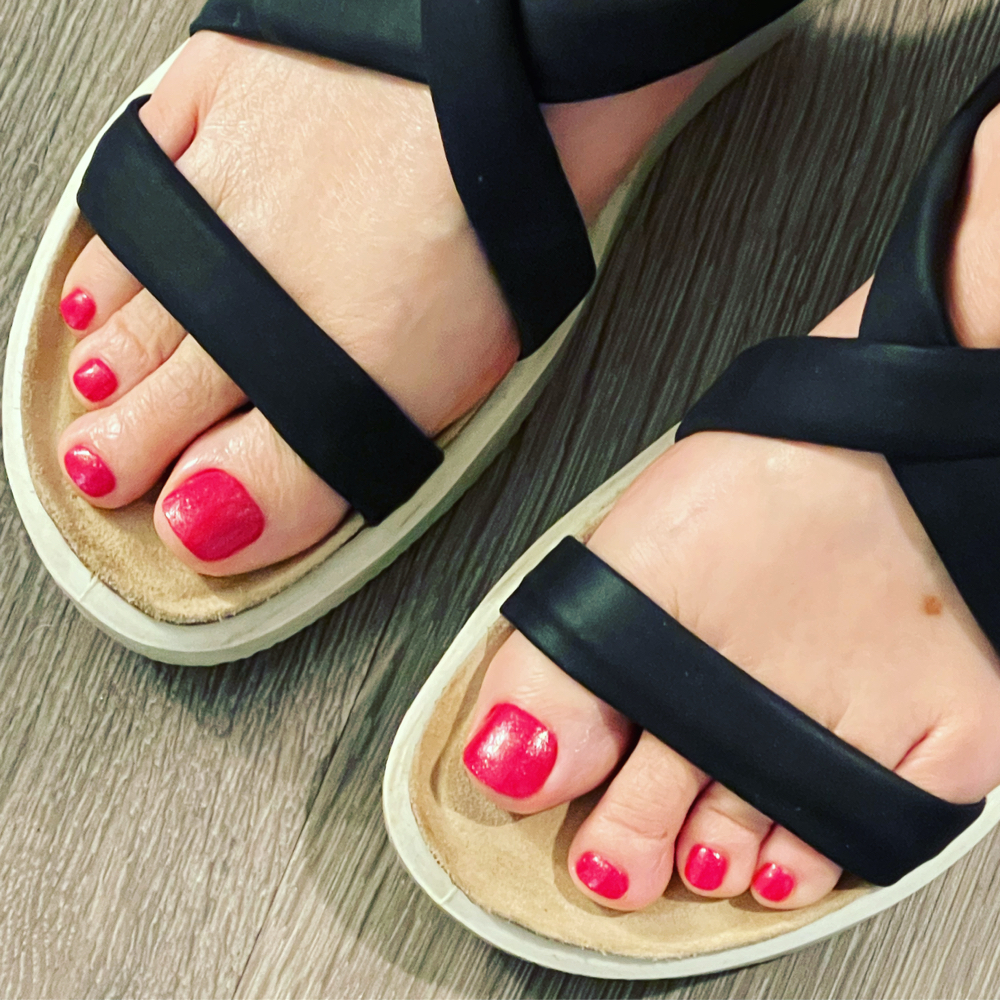 Healthy Feet PEDICURE | Initial and Maintenance