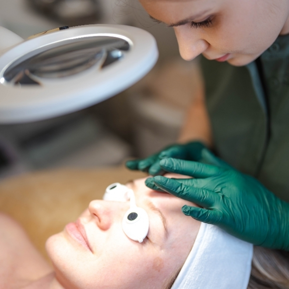 Acne Reset Consultation & Treatment at Dari Esthetics in New York, NY