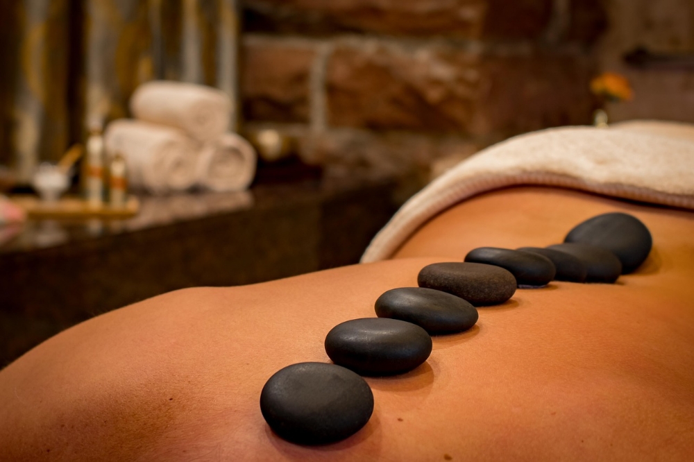 60min Massage With Hot Stones