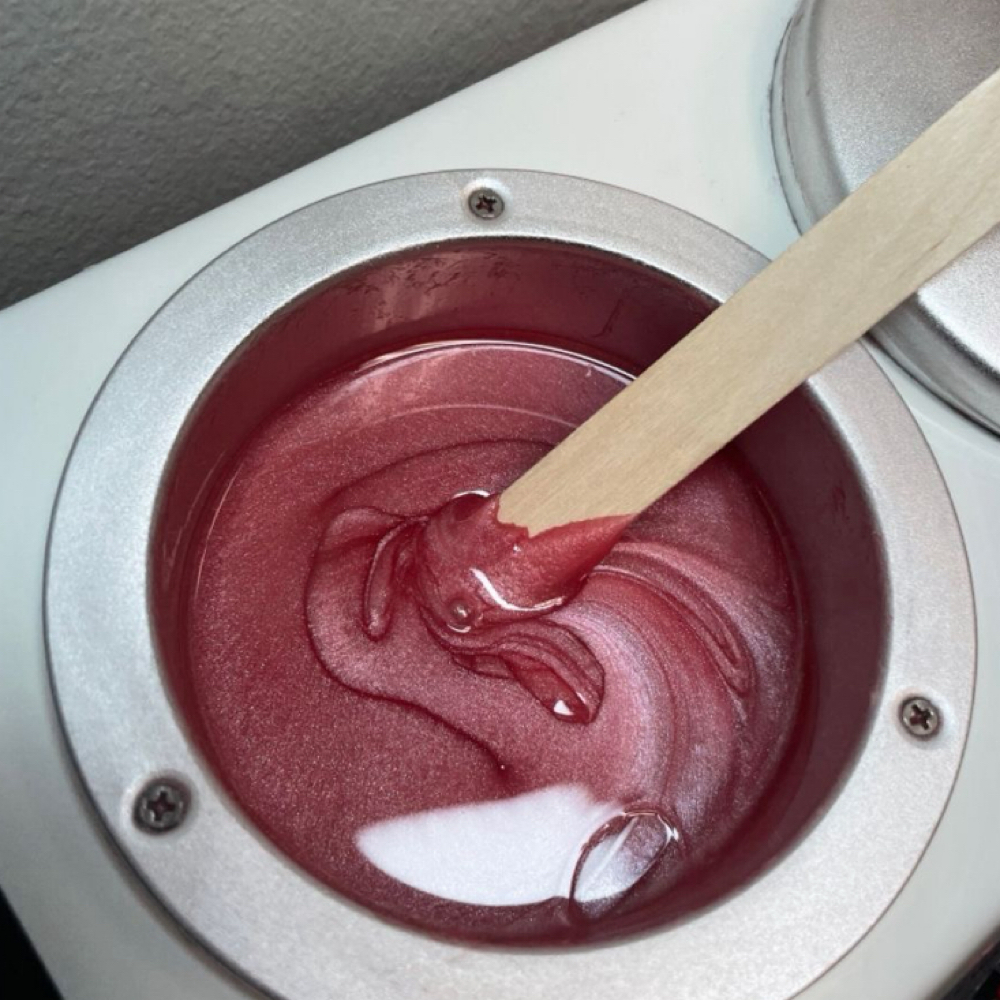 Underarm Wax at Blu Topaz Esthetics in Aurora, IL