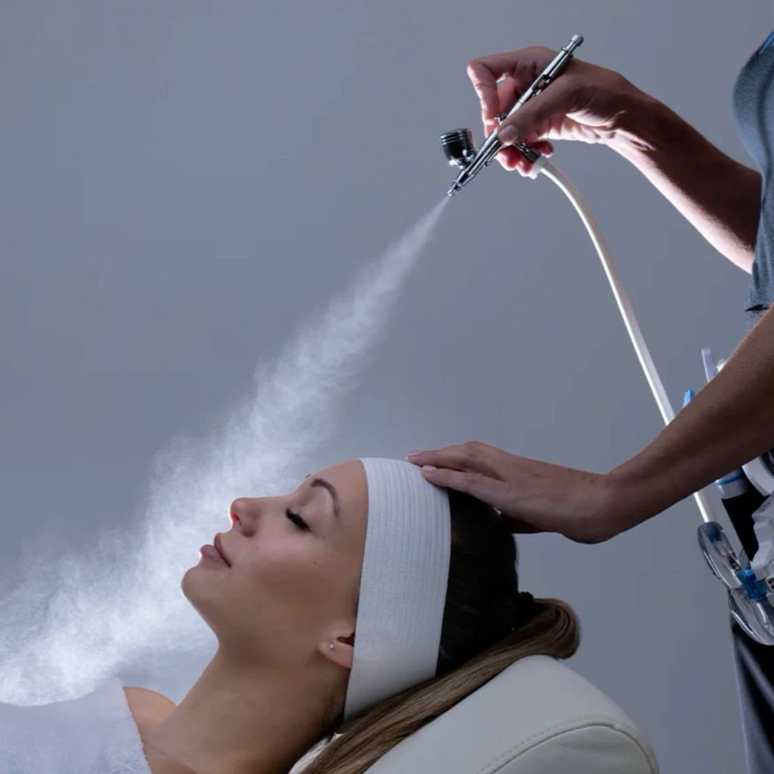 Spray Gun / Oxygen Facial