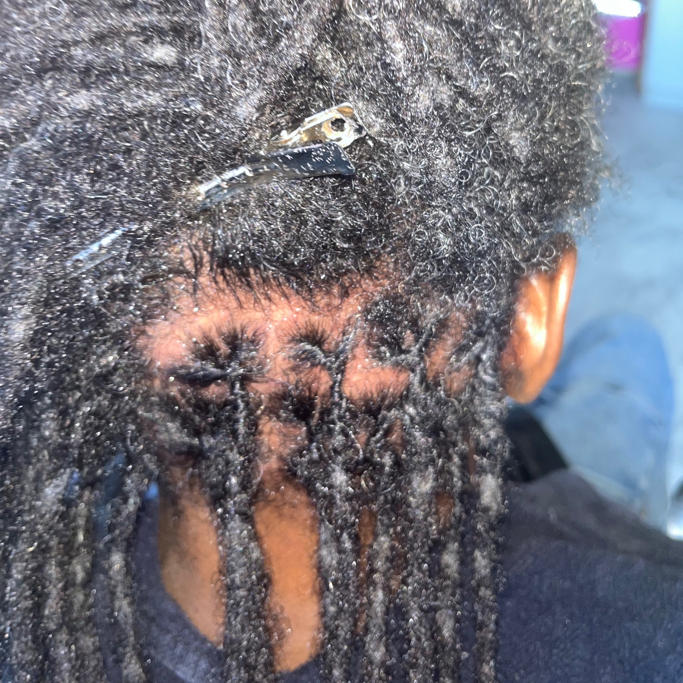 LOC RETWIST/INTERLOCKING METHOD at AfroDeziac in St. Louis, MO