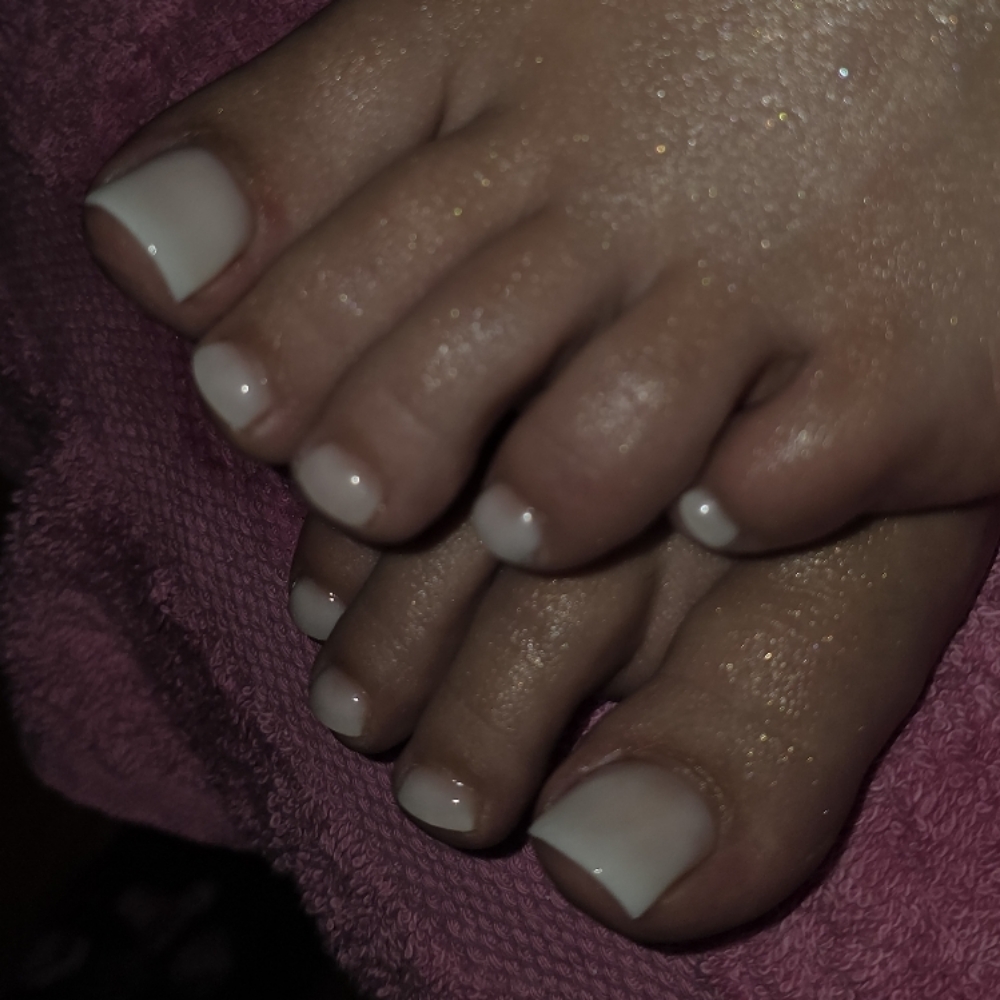 Reconstruction / Nail Fix at Toxic Claws By Gemini in Edina, MN