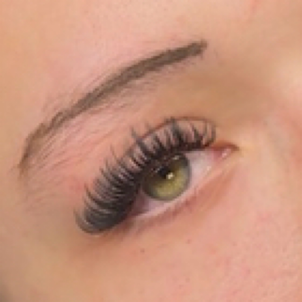 Natural Set: Full Set at AV Esthetics in Leesburg, FL