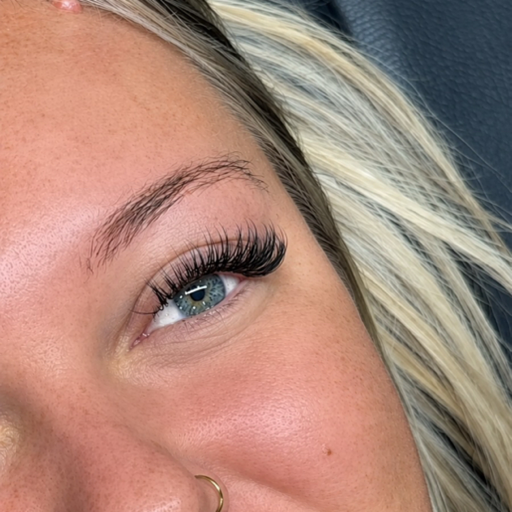 Modern Signature Fill at Modern Lash & Brow Co in Virginia Beach, VA
