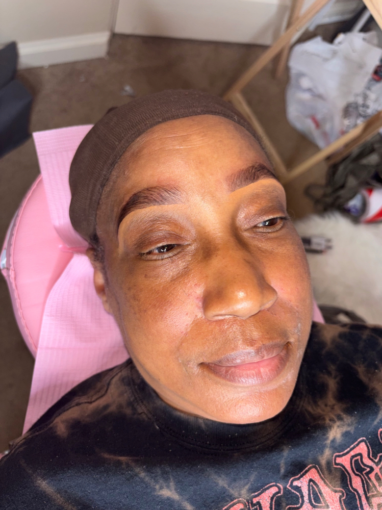 Brow Lamination + Tint + Cleanup