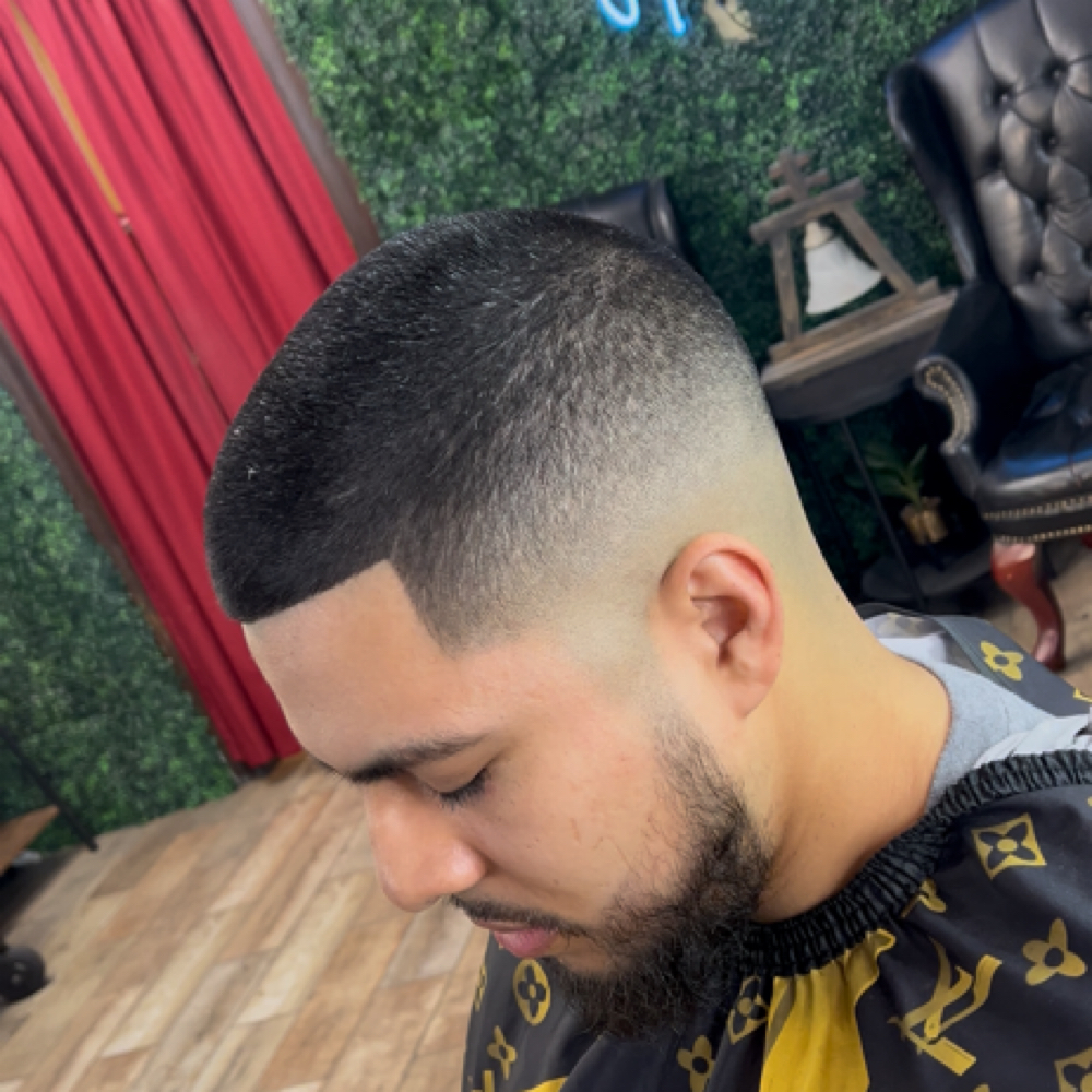 Mens Haircut at Slik Barbers in Riverside, CA