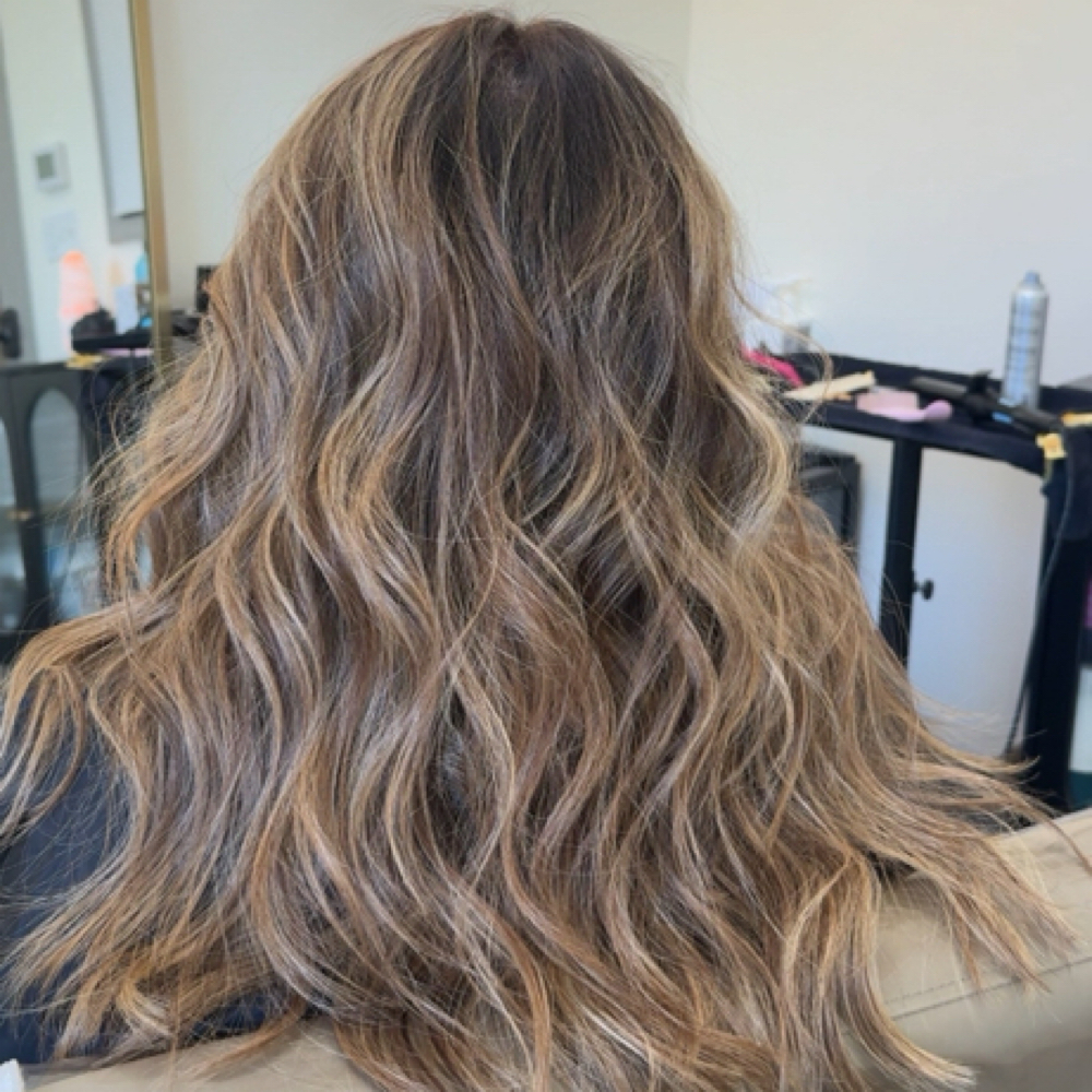 Lived In Color ( Full ) at Taylor Rachelle Studio in Woodstock, GA